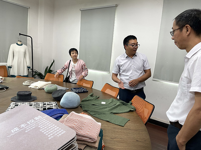 全市民營經(jīng)濟(jì)統(tǒng)戰(zhàn)工作第六調(diào)研檢查組赴常平科技園開展調(diào)研檢查的工作
